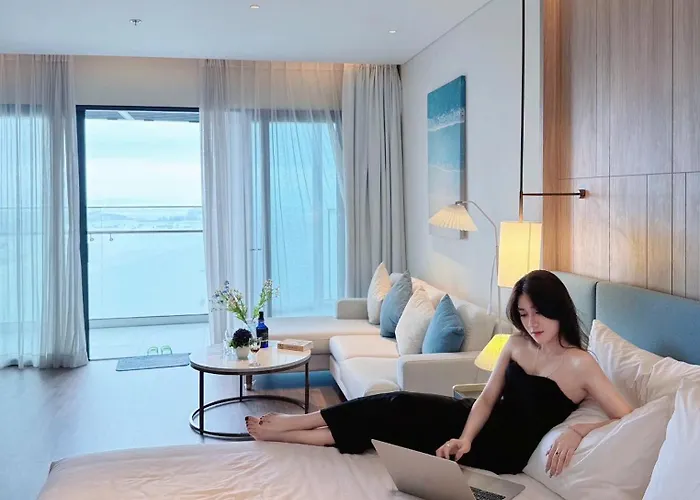 Apartment, A La Carte Sea View Ha Long